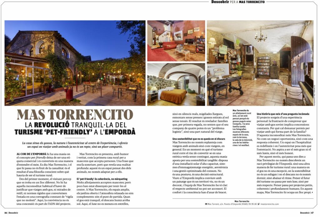 Mas Torrencito en la revista Descobrir a doble página sobre turismo rural pet friendly en Girona